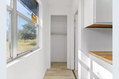 5519 Kincer Road, Damon, TX 77430 - Photo 9