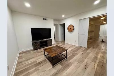 3131 Southwest Freeway #C35, Houston, TX 77098 - Photo 27