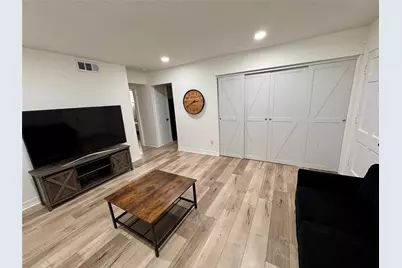 3131 Southwest Freeway #C35, Houston, TX 77098 - Photo 29