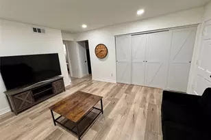 3131 Southwest Fwy, Houston, TX 77098 - Photo 29