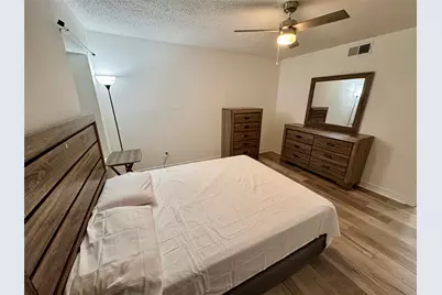 3131 Southwest Freeway #C35, Houston, TX 77098 - Photo 17