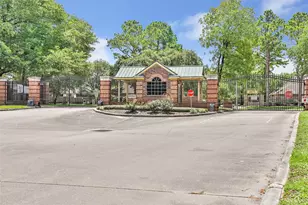 2815 Kings Crossing Dr, Houston, TX 77345 - Photo 1