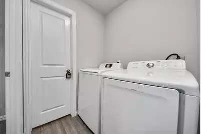 9027 Madera Road #A/B, Houston, TX 77078 - Photo 25