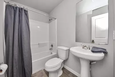9027 Madera Road #A/B, Houston, TX 77078 - Photo 27