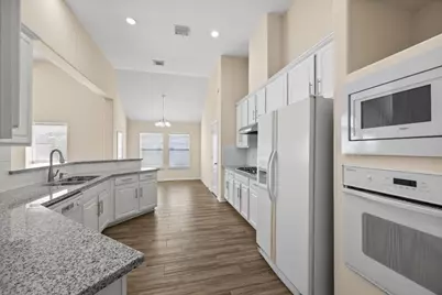 623 S Marathon Way, Stafford, TX 77477 - Photo 17