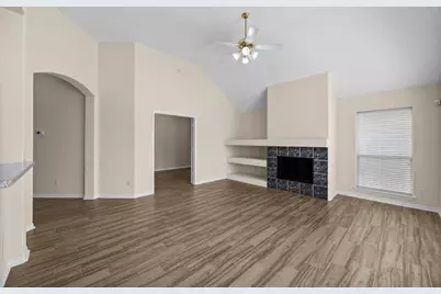 623 S Marathon Way, Stafford, TX 77477 - Photo 13