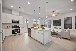 3008 La Rambla Dr, Houston, TX 77047 - Photo 9