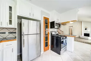5255 Beaverbrook Dr, Houston, TX 77084 - Photo 7
