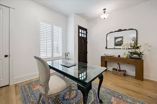 2512 Swang Pl., Houston, TX 77008 - Photo 5