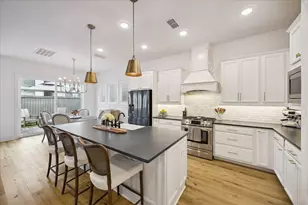 2512 Swang Pl., Houston, TX 77008 - Photo 7