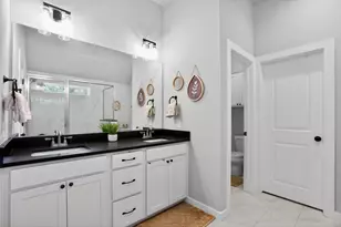 1601 Briscoe Manor Ct, College Station, TX 77845 - Photo 29