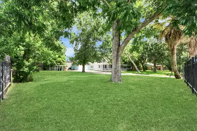 1111 Avenue J Avenue, South Houston, TX 77587 - Photo 21