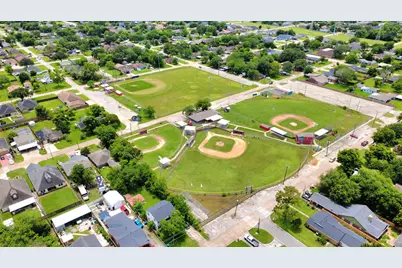 1111 Avenue J Avenue, South Houston, TX 77587 - Photo 23
