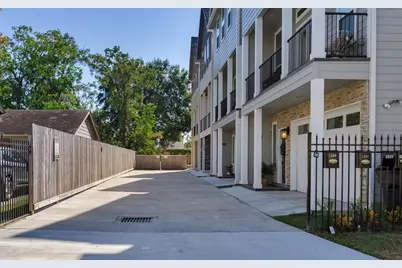 1244 W 26th Street, Houston, TX 77008 - Photo 1