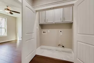 1244 W 26th St, Houston, TX 77008 - Photo 33