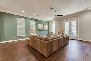 1244 W 26th St, Houston, TX 77008 - Photo 11