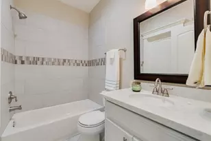 1244 W 26th St, Houston, TX 77008 - Photo 9