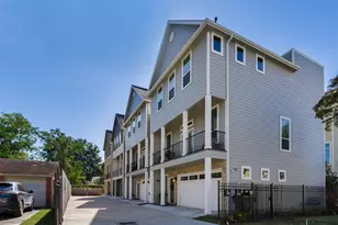 1244 W 26th St, Houston, TX 77008 - Photo 3
