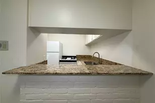 1801 Cortlandt St, Houston, TX 77008 - Photo 13