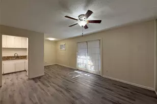 1801 Cortlandt St, Houston, TX 77008 - Photo 9