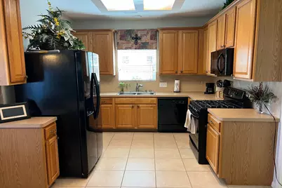 3650 Lakearies Lane, Katy, TX 77449 - Photo 11