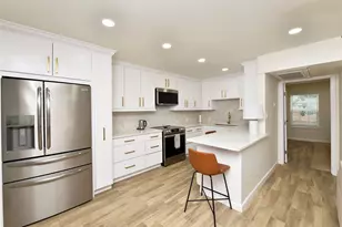 3224 Timmons Ln, Houston, TX 77027 - Photo 11
