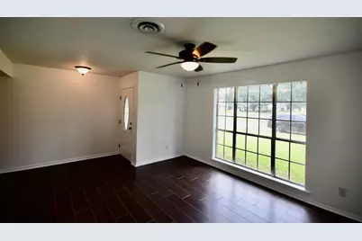 826 Walger Avenue, Rosenberg, TX 77471 - Photo 3