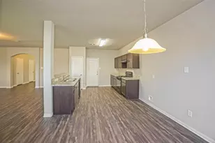 9718 Floria Ct, Houston, TX 77044 - Photo 7