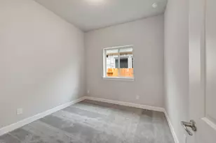 210 Sweetwater Rill Dr, Conroe, TX 77304 - Photo 23