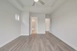 210 Sweetwater Rill Dr, Conroe, TX 77304 - Photo 43