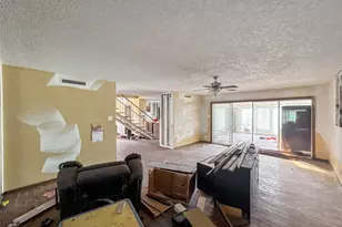 2106 New Mexico St, Baytown, TX 77520 - Photo 9
