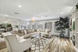 3615 Ascot Ln, Houston, TX 77092 - Photo 11