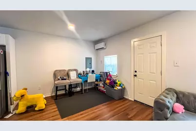 4407 Continental Drive, Houston, TX 77072 - Photo 7