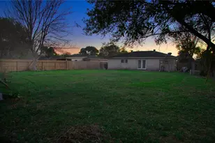 4930 Ridgestone St, Houston, TX 77053 - Photo 27