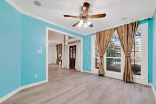 3022 Hidden Mist Ct, Pearland, TX 77584 - Photo 5