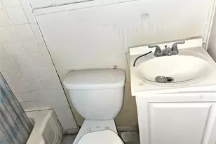 3431 Sayers St, Houston, TX 77026 - Photo 7