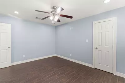 2106 22nd Avenue N, Texas City, TX 77590 - Photo 15