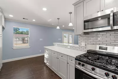 2106 22nd Avenue N, Texas City, TX 77590 - Photo 25