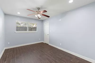 2106 22nd Avenue N, Texas City, TX 77590 - Photo 17