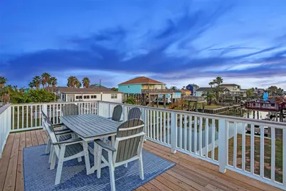 16515 Nassau Way, Jamaica Beach, TX 77554 - Photo 11