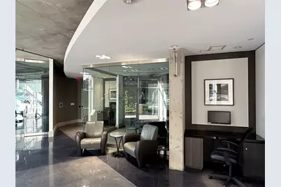 1901 Post Oak Boulevard #104, Houston, TX 77056 - Photo 49