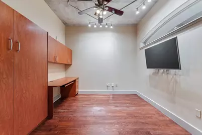 1901 Post Oak Boulevard #104, Houston, TX 77056 - Photo 25
