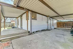 311 S Kansas St, La Porte, TX 77571 - Photo 5