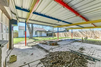 311 S Kansas Street, La Porte, TX 77571 - Photo 7