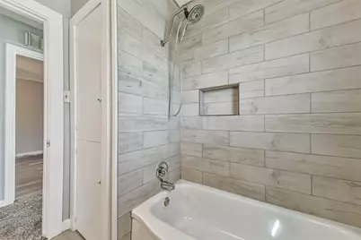 311 S Kansas Street, La Porte, TX 77571 - Photo 21