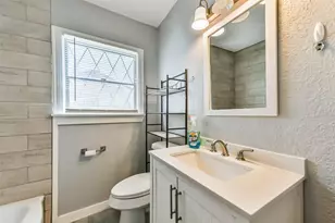 311 S Kansas St, La Porte, TX 77571 - Photo 19