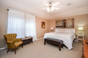 1702 Redwing Pines Dr, Houston, TX 77009 - Photo 13
