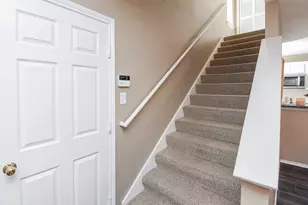 1702 Redwing Pines Dr, Houston, TX 77009 - Photo 5