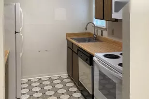 1300 Holik Dr, College Station, TX 77840 - Photo 9