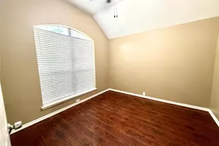 4914 Surrey Park Cir, Katy, TX 77494 - Photo 3